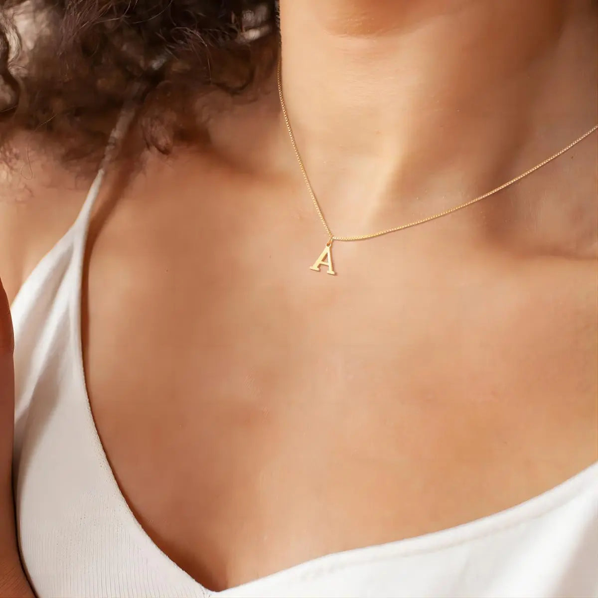 ラブレター・イニシャル・ネックレス|ゴールド 18K