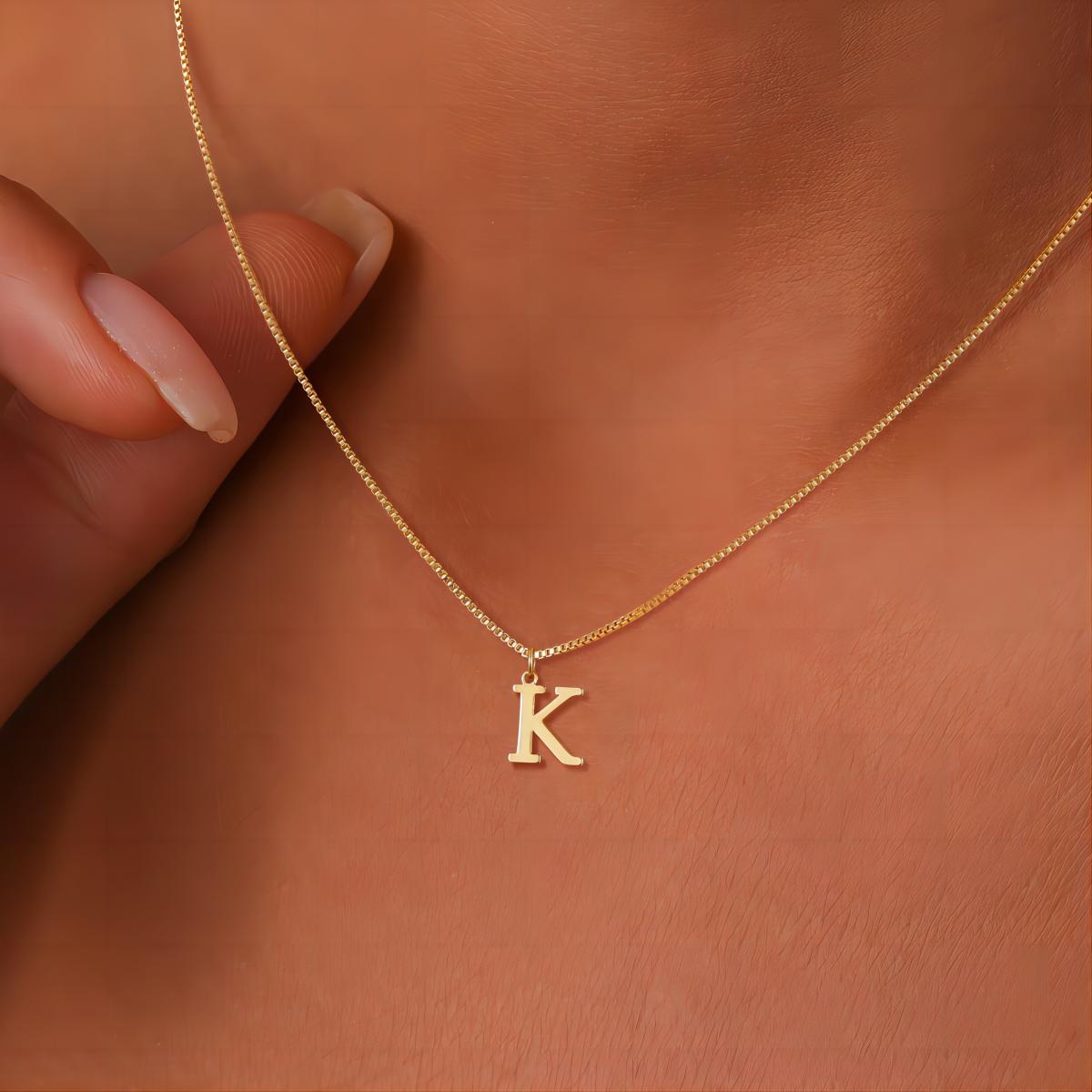 ラブレター・イニシャル・ネックレス|ゴールド 18K
