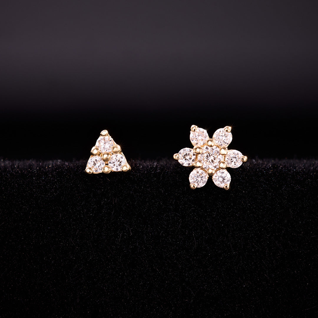 ダイヤモンドトライアングルピアス｜ゴールド14K