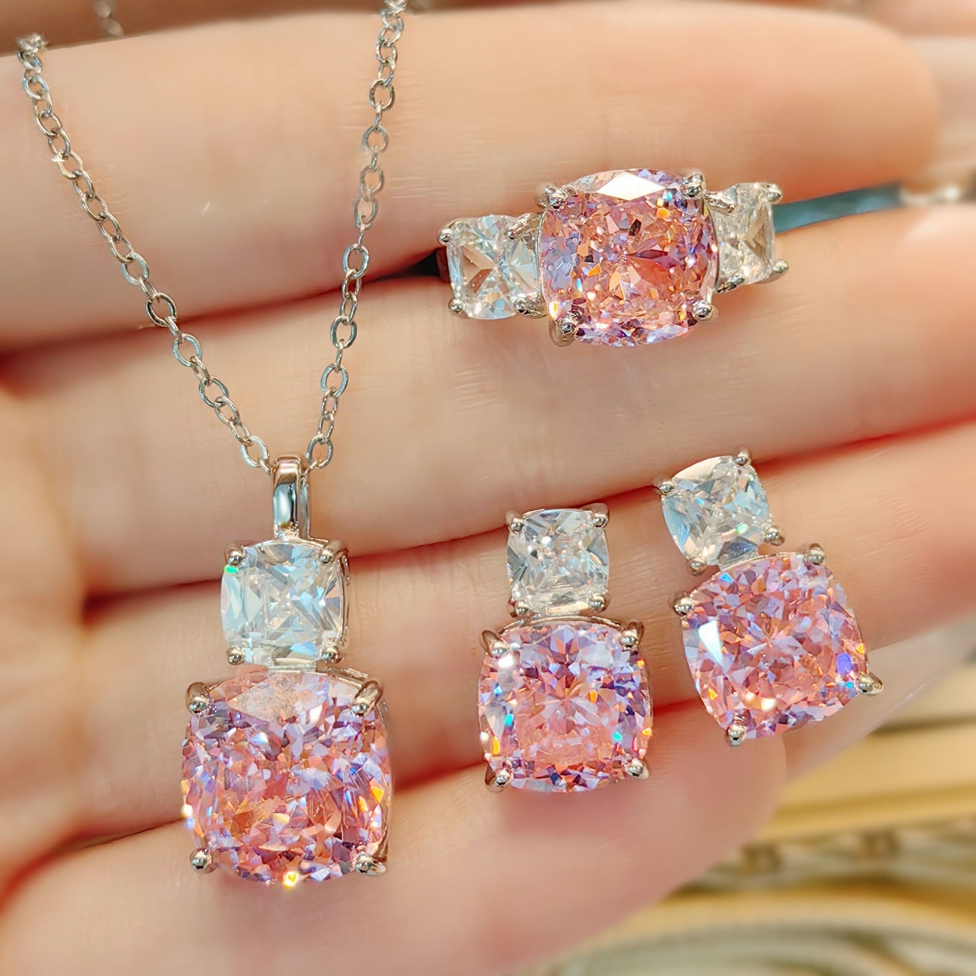 アデリーヌ・ロゼッタ・セット｜ホワイトゴールド 14K